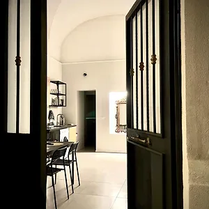 Casa vacanze Ciuri Ciuri, Aeroporto di Catania Fontana Rossa
